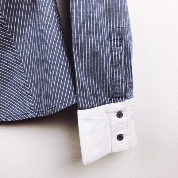 Ali & Kris Blue & White Striped Fitted Button-Up Shirt - Picture 3 of 8